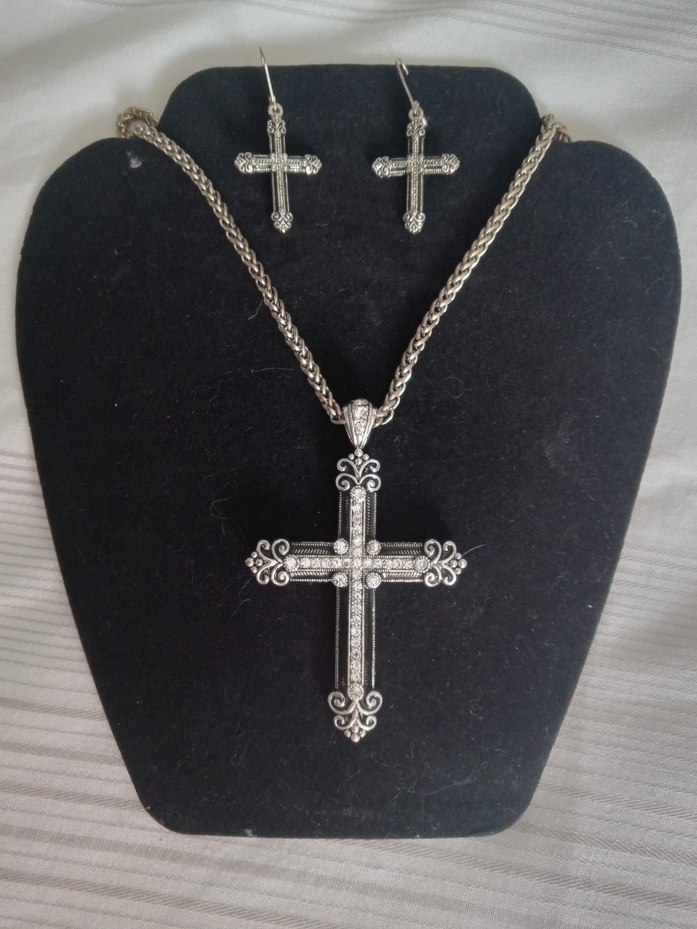 Silver Cross Pendant Necklace and Earring Set - Elegant Religious Jewelry